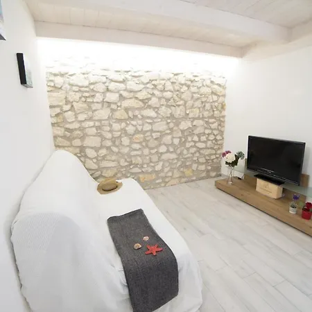 La Perla Myho Casa *